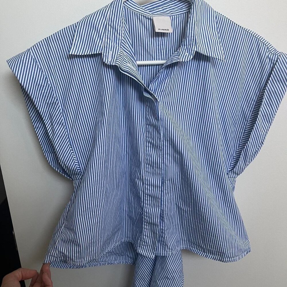 Pinko blue striped short sleeve back tie button up shirt!